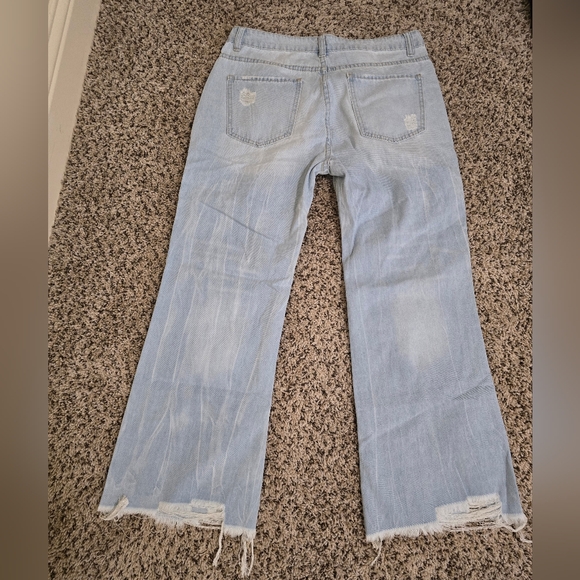 Brand new jeans - size large - Picture 2 of 3